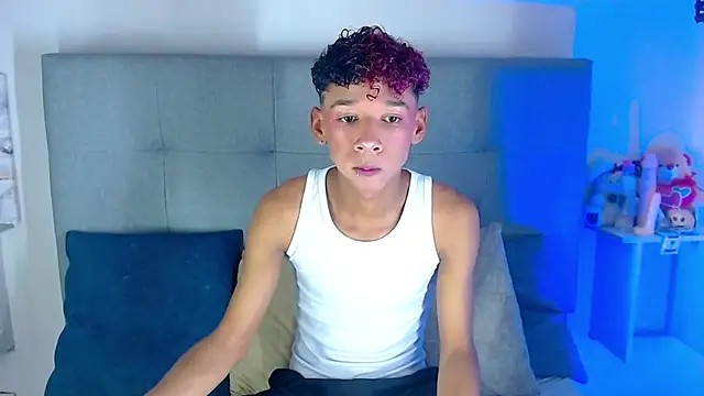 Billie Turner  online show from October 2025 04:00:02 AM