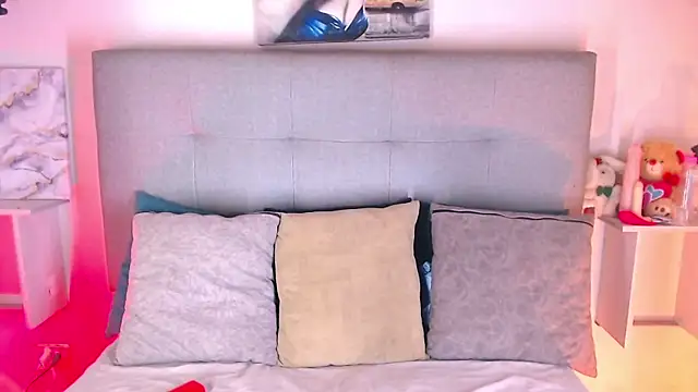 Billie Turner  online show from October 2025 05:10:01 AM