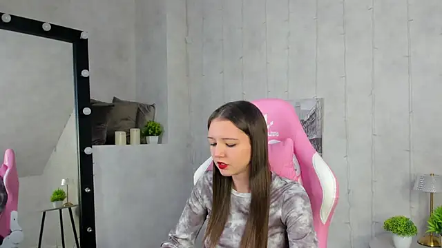 Amanda Reedd online show from September 2025 08:19:01 AM