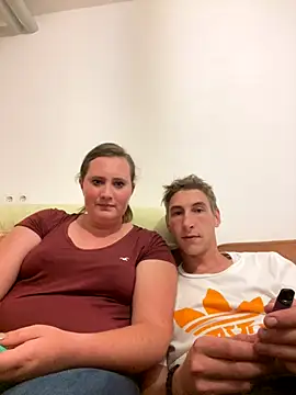 CurvySabrina online show from September 2025 12:01:02 AM