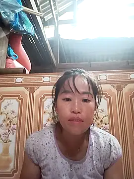Vuong x online show from September 2025 03:18:02 AM