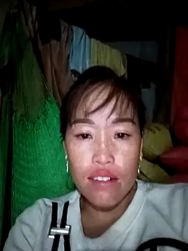 Vuong x online show from September 2025 02:07:02 PM