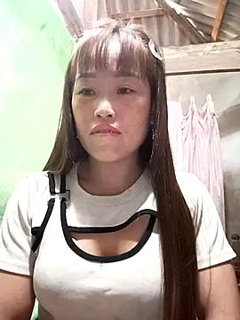 Snapshot of Vuong_x chatting on October 2025 02:12:01 AM Vuong x online show from October 2025 02:12:01 AM