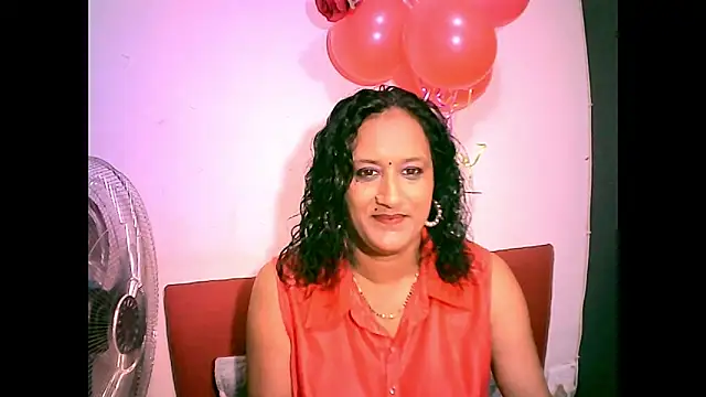 Indiansexyboobs18 online show from February 2026 07:49:01 AM