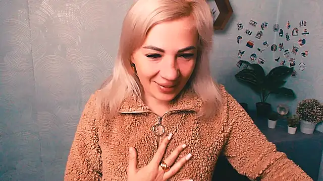 EmmaCat  online show from September 2025 04:28:01 AM