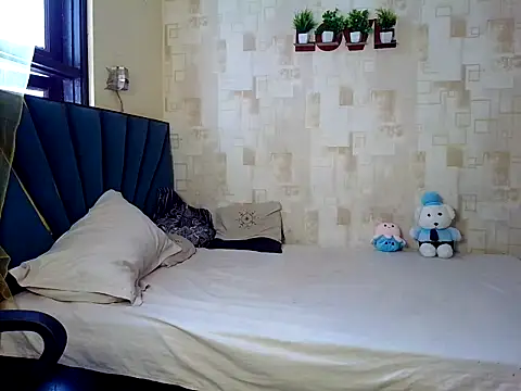 Snapshot of baby-shelly-00 chatting on September 2025 06:25:02 AM baby-shelly-00 online show from September 2025 06:25:02 AM