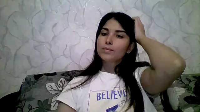 Marina Edwards online show from September 2025 05:37:01 PM