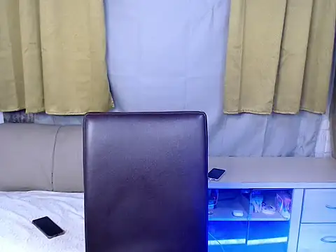 Snapshot of mr_chandy chatting on September 2025 10:54:01 PM mr chandy online show from September 2025 10:54:01 PM