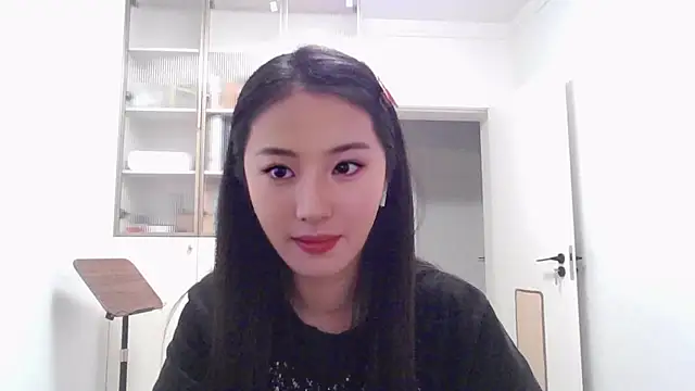 SHIRLEYSANSHAN online show from September 2025 02:39:02 PM