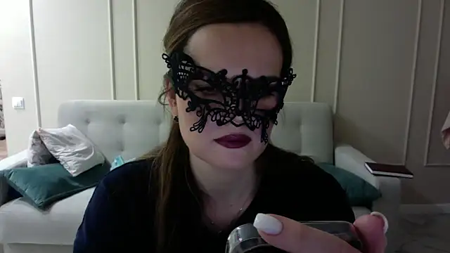 Myrisse online show from November 2025 06:09:02 PM