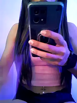 Cutie-Whiskey1 online show from October 2025 10:05:02 AM