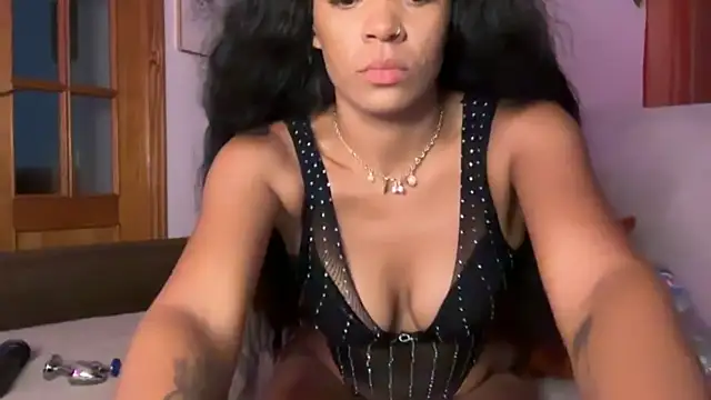 HoneyMaee online show from September 2025 10:21:01 PM