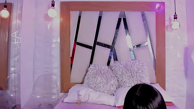 Mila Star7 online show from October 2025 02:50:02 AM