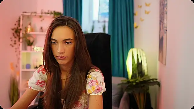 Alexis Love  online show from October 2025 01:09:01 PM