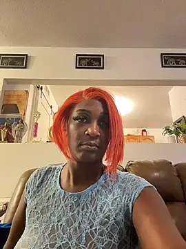 Snapshot of GoddessScott chatting on October 2025 03:07:02 AM GoddessScott online show from October 2025 03:07:02 AM