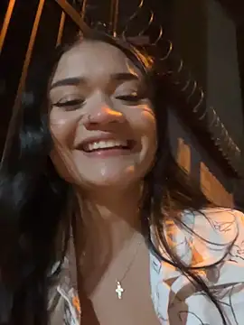 Snapshot of Alanasole chatting on October 2025 03:29:02 AM Alanasole online show from October 2025 03:29:02 AM