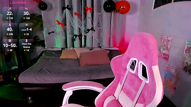 KatrinaBlaze online show from October 2025 08:29:01 AM