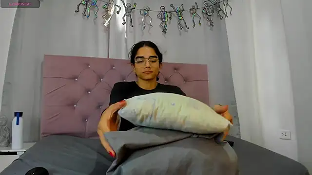 EthanBlackwoodd online show from November 2025 08:09:02 PM