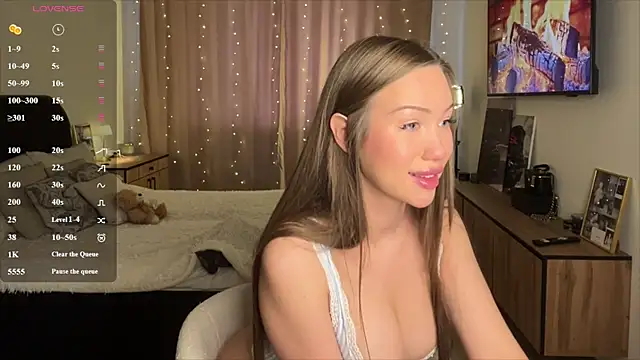 Amelia Ray  online show from June 2026 11:36:01 AM