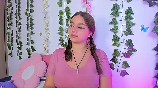 Lucie Angels online show from September 2025 08:41:01 AM