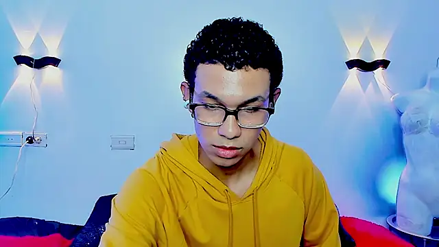 ismael l1 online show from September 2025 12:27:01 PM