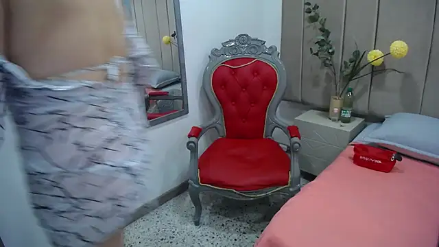 paultte online show from October 2025 02:42:02 PM