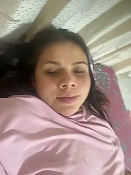 Cristalcute1 online show from September 2025 05:19:02 AM