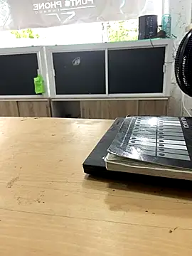 Karol sexy23 online show from October 2025 03:46:02 PM