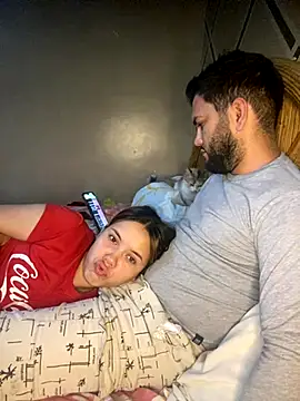 coupleyys online show from November 2025 01:29:01 AM