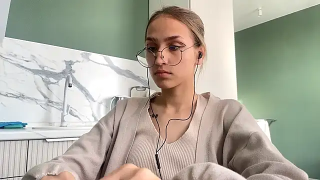 Snapshot of AmeliaCarter chatting on September 2025 02:16:02 PM AmeliaCarter online show from September 2025 02:16:02 PM