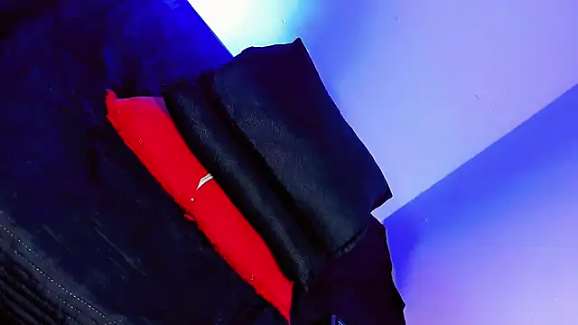 daniela dolls online show from April 2026 07:07:02 PM