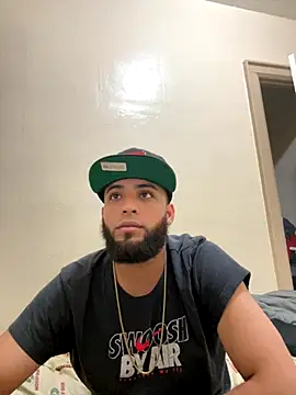 LeoPR00 online show from October 2025 10:43:02 PM