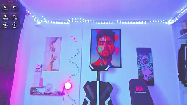 JordanRossie online show from October 2025 12:24:01 AM