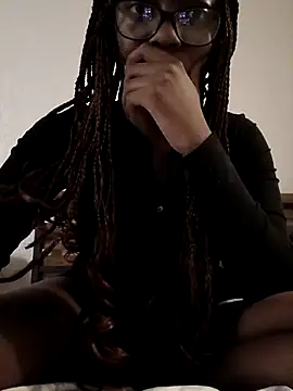 unknownleah online show from September 2025 03:06:02 AM