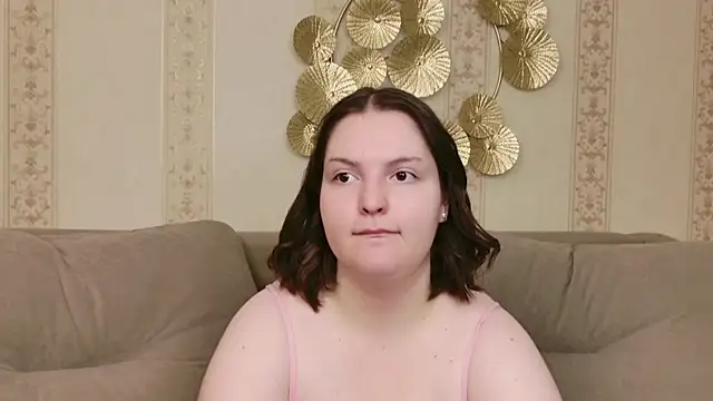 Vanessa Rise online show from October 2025 05:43:02 AM