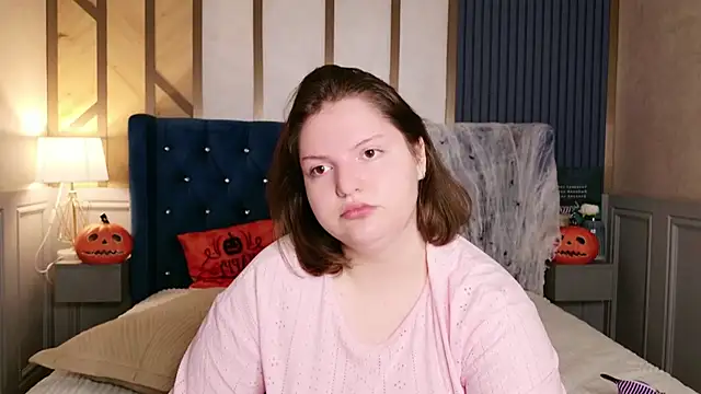 Vanessa Rise online show from October 2025 05:51:01 AM