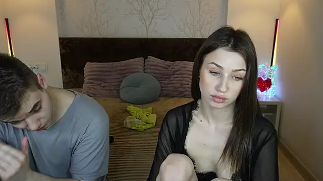 Vikki George online show from October 2025 09:12:02 PM