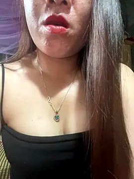 Luna-ass online show from October 2025 08:15:01 AM