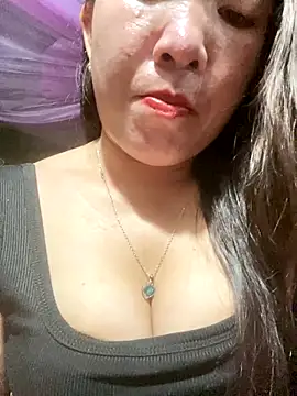 Luna-ass online show from October 2025 12:27:01 PM