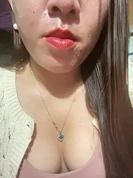 Luna-ass online show from February 2026 12:19:02 AM