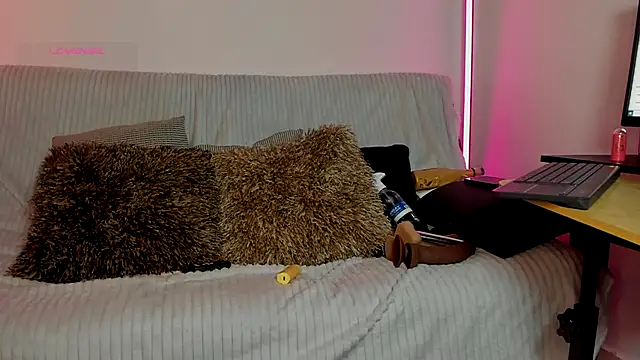 sophia cumm03 online show from September 2025 12:34:01 AM