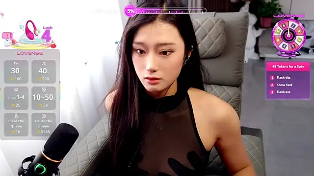 Qiqi-9989 online show from September 2025 07:24:02 AM