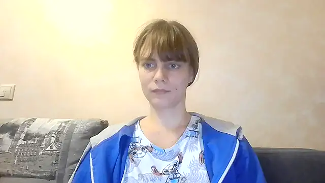 Loriven online show from September 2025 09:31:01 PM