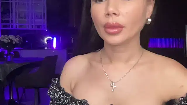 Orlinah online show from October 2025 07:49:02 PM