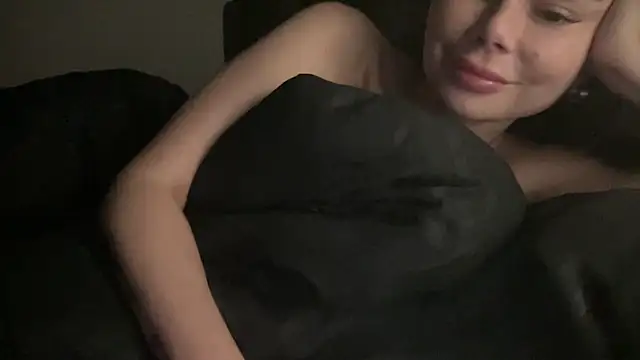 Orlinah online show from November 2025 06:07:01 PM