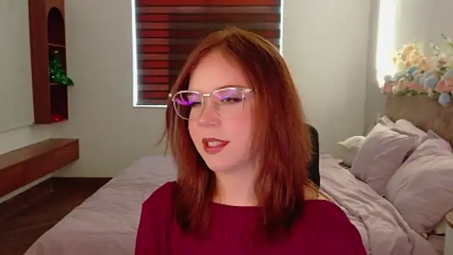 Lilith Bonheur online show from May 2026 03:26:02 AM