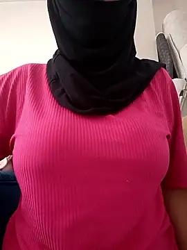 Snapshot of elif25 chatting on October 2025 12:31:01 PM elif25 online show from October 2025 12:31:01 PM