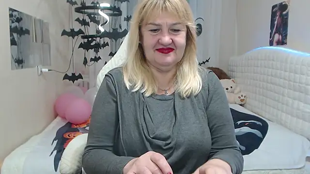 EmmaEllison online show from October 2025 06:59:01 AM