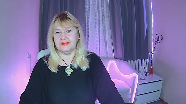 EmmaEllison online show from November 2025 06:56:02 AM