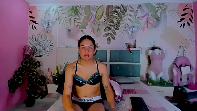 sweet lulu sofia online show from September 2025 08:58:02 PM